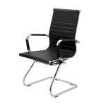 Cadeira Esterinha Estofada Fixa