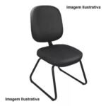 Cadeira Diretor Lisa com Base Trapezio - Courino Preto